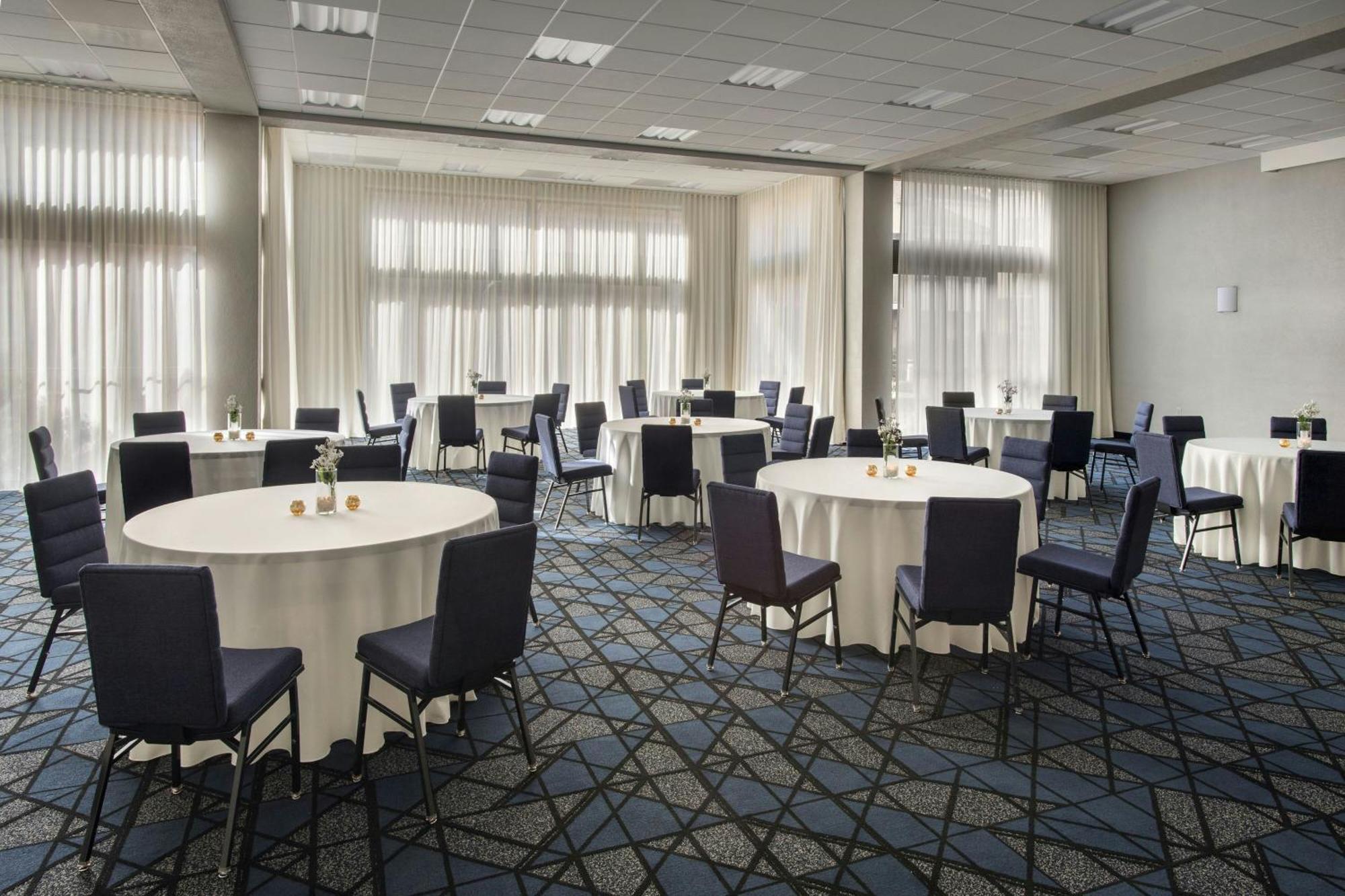 Courtyard By Marriott New Carrollton Landover Exterior foto
